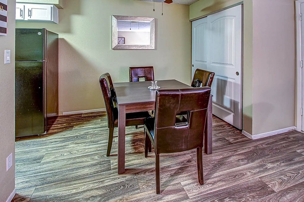 Source URL: https://medialibrarycf.entrata.com/13886/MLv3/3/27/2025/02/22/014335/67b98e37594082.94843982960.jpg