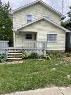 987 Hazel Avenue 3 Beds Apartment for Rent