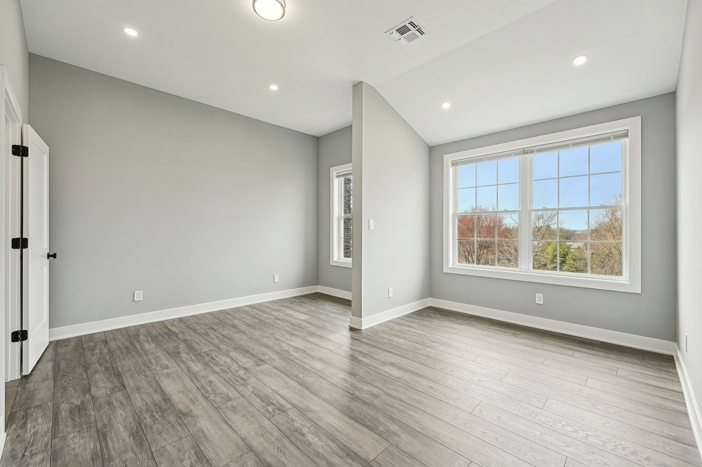 Source URL: https://medialibrarycf.entrata.com/18901/MLv3/3/27/2025/04/04/112258/67f01572490f21.39508680276.jpg