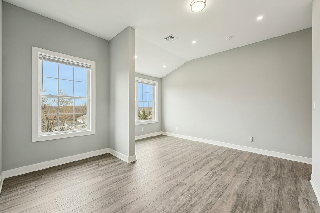 Source URL: https://medialibrarycf.entrata.com/18901/MLv3/3/27/2025/04/04/112300/67f01573c575c0.11128553145.jpg