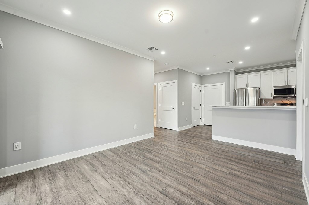 Source URL: https://medialibrarycf.entrata.com/18901/MLv3/3/27/2025/04/04/112302/67f015759f4340.94215911638.jpg