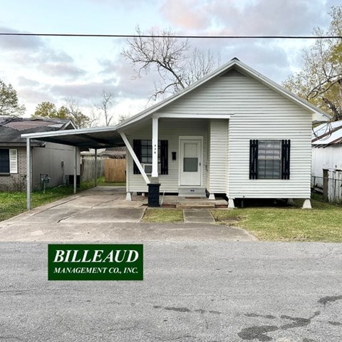 806 E. Vermilion St. 2 Beds Apartment for Rent