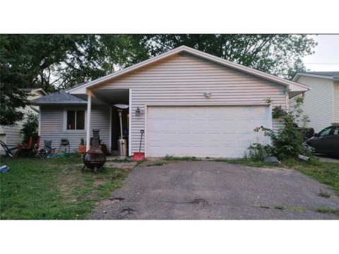 10550 Unity Street Northwest 4 Beds Apartment for Rent