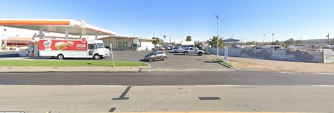 3205-3211 Main Street Studio Apartment for Rent