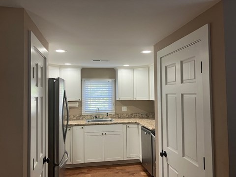 1005 WEST STREET - NO PETS ALLOWED 2 Beds Apartment for Rent