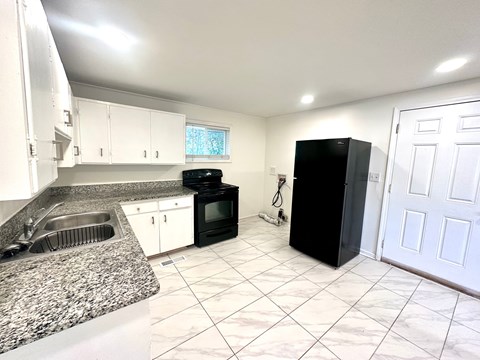 105 Gay Street 2 Beds House for Rent - Photo Gallery 8