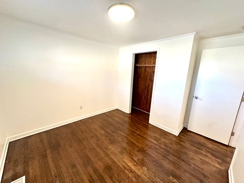 105 Gay Street 2 Beds House for Rent - Photo Gallery 12