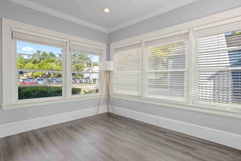 827 Irma Avenue 5 Beds Apartment for Rent