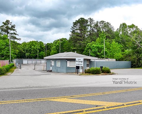 Storage Units for Rent available at 5300 Cahaba Valley Road, Birmingham, AL 35242