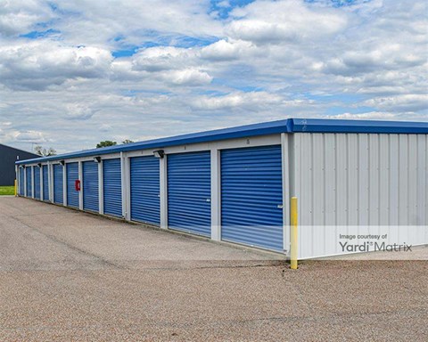 Storage Units for Rent available at 9514 South Powell Road, Peoria, IL 61607