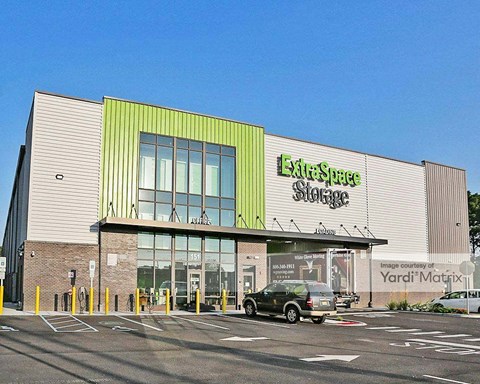 Storage Units for Rent available at 151 Brick Blvd, Brick, NJ 08723