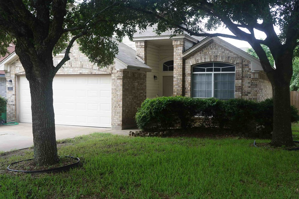 3509 Sauls Drive 3 Beds House for Rent - Photo Gallery 1