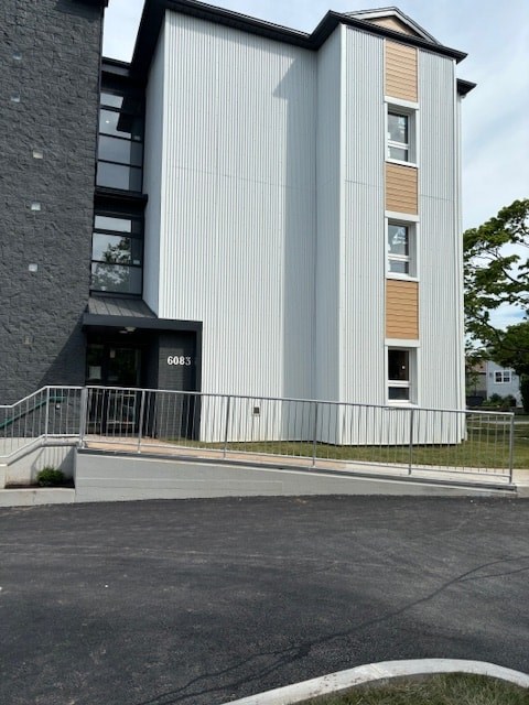 6083 Normandy Drive Studio Apartment for Rent
