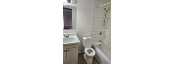 2 Bedrooms, 1 Bathroom