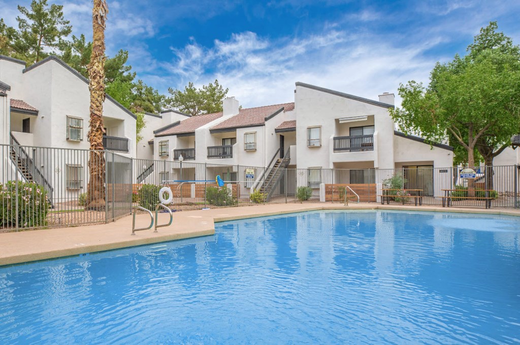 at Tides at Chandler, Chandler