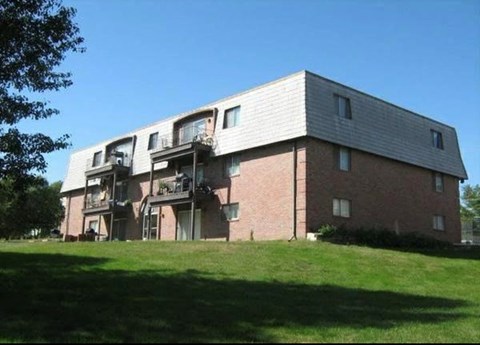 12230 Anne Street 2 Beds Apartment for Rent