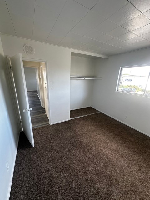 11509-11527 Adco Ave 1-3 Beds Apartment for Rent - Photo Gallery 4