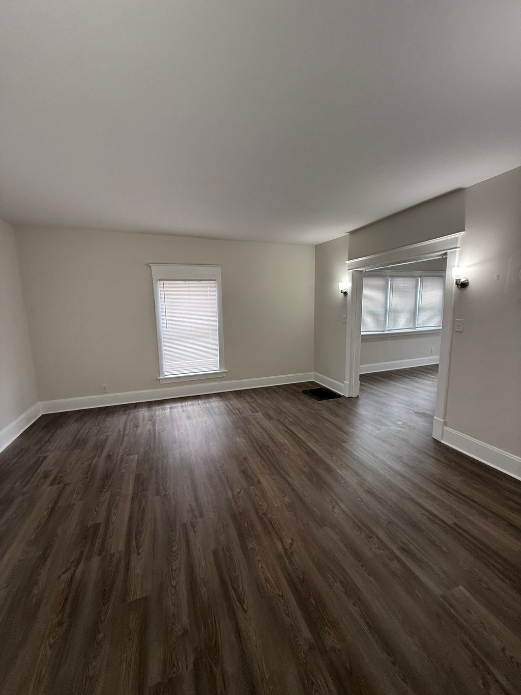 514 South Metcalf Street 3 Beds House for Rent - Photo Gallery 6