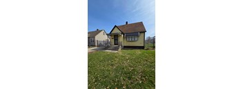 2/1 1012 sqft