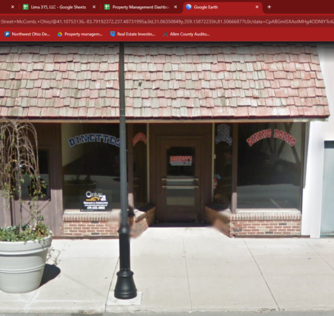 A storefront with a sign that reads "DINETTY'S" is shown.