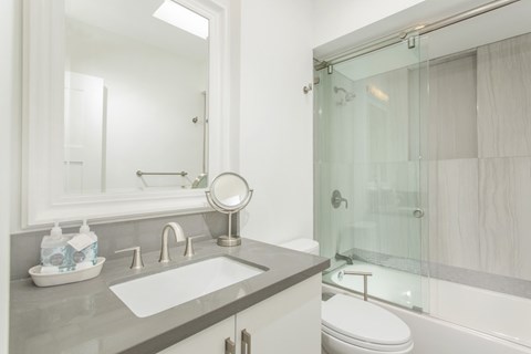 455 Orange Avenue 1 Apartment for Rent