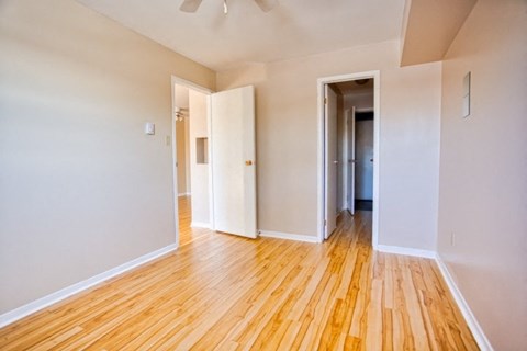 18 Basinview Drive 1-2 Beds Apartment for Rent - Photo Gallery 2