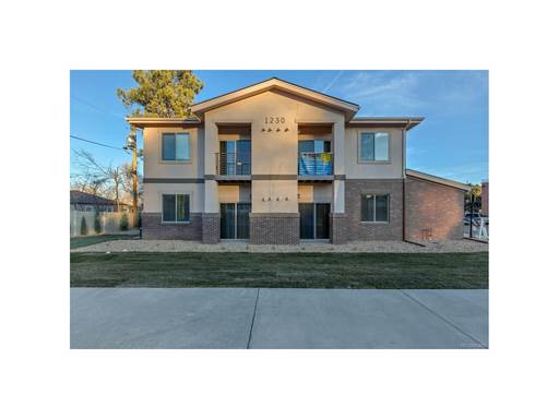 1-bedroom apartment at Two Creeks Crossing Apartments in Lakewood, CO