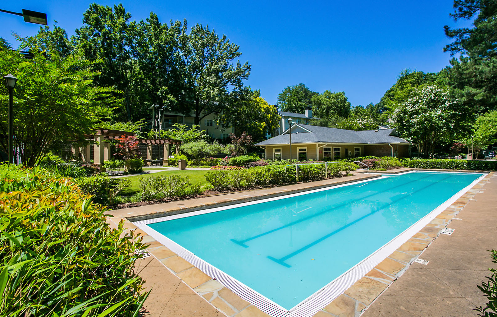 The Gardens Of East Cobb Apartment Homes Apartments In Marietta Ga