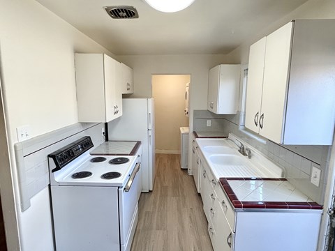 200-252 South Ammons Street 2-3 Beds Apartment for Rent - Photo Gallery