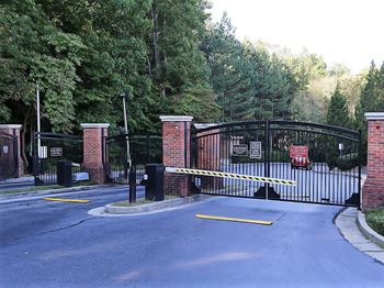Controlled Access Gate at Smyrna, GA Apartment Near I-75
