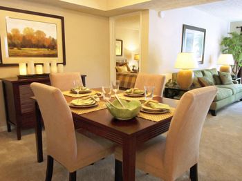 Separate Dining Area at Glen Park Apartments in Smyrna, GA