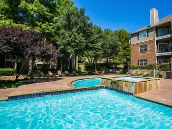Large refreshing swimming pool at North Irving apartment rentals