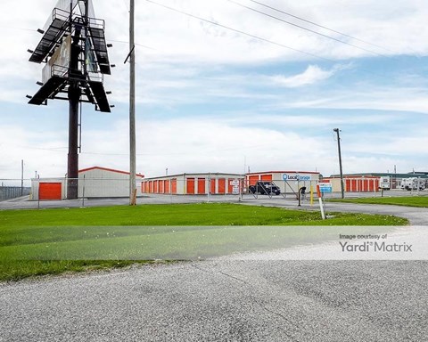 Storage Units for Rent available at 371 West Frontage Road, Staunton, IL 62088