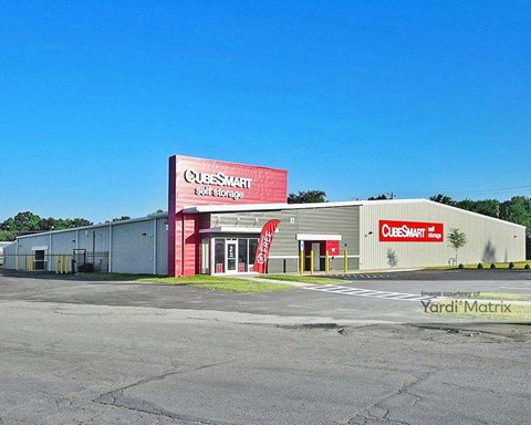Storage Units for Rent available at 3529 Cleveland Avenue, Columbus, OH 43224