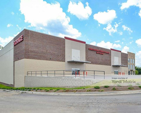 Storage Units for Rent available at 3340 Old Columbiana Road, Hoover, AL 35226