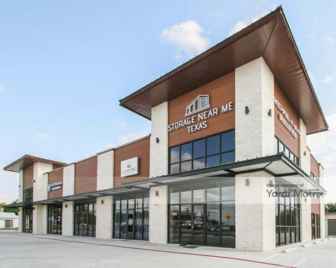 Storage Units for Rent available at 1010 East 4Th Street, Lampasas, TX 76550