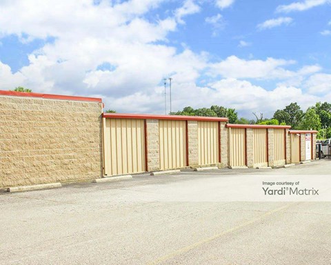 Storage Units for Rent available at 1905 Linwood Drive, Paragould, AR 72450