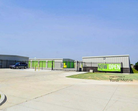 Storage Units for Rent available at 14315 South Portland Avenue, Edmond, OK 73025