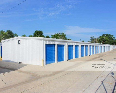 Storage Units for Rent available at 3158 Congress Blvd, Baton Rouge, LA 70808
