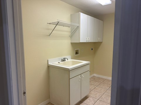 2988 Howland Blvd 4 Beds Apartment for Rent