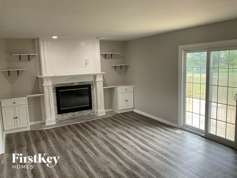 8147 Autumn Ln 4 Beds Apartment for Rent
