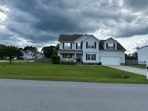 103 Louie Lane 3 Beds Apartment for Rent