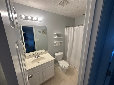 103 Louie Lane 3 Beds Apartment for Rent