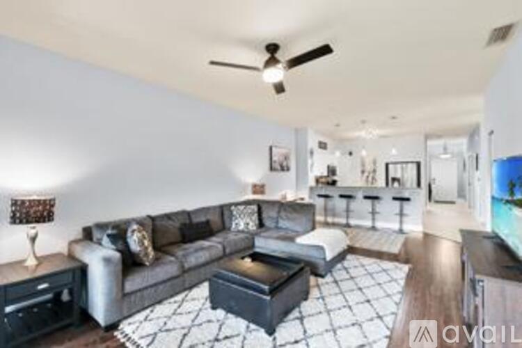 Source URL: https://prod-avail.s3.amazonaws.com/public_images/41769462/listing/6-web-or-mls-1F3A7363_.jpeg