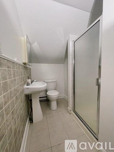 126 Grape Street 4 Beds Apartment for Rent