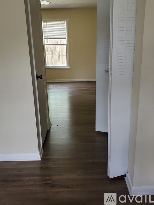 Source URL: https://prod-avail.s3.amazonaws.com/public_images/40567715/listing/20250609_144954_(002).jpg