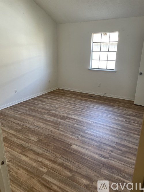 Source URL: https://prod-avail.s3.amazonaws.com/public_images/41500493/listing/tempImagebow76G.jpg