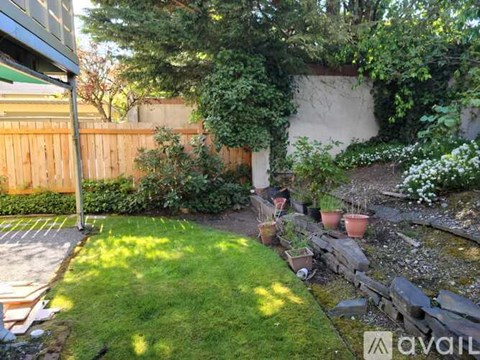 14120 NE 7Th Pl 2 Beds Apartment for Rent