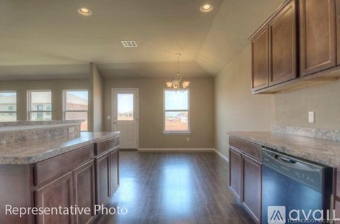 2020 South 14Th St E 4 Beds Apartment for Rent