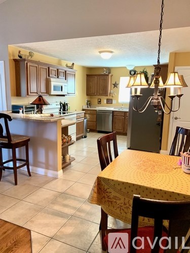 420 Brandon Dr 3 Beds Apartment for Rent